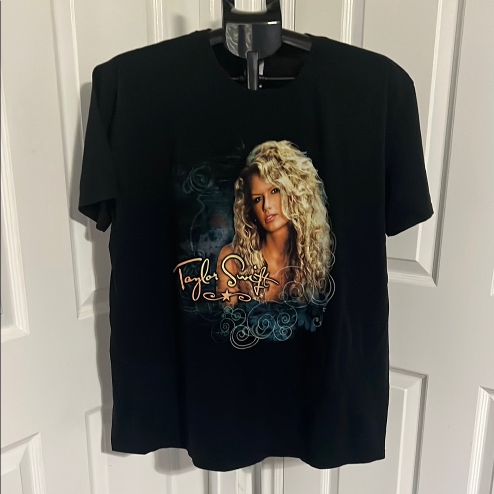 Taylor Swift Black Women's Top